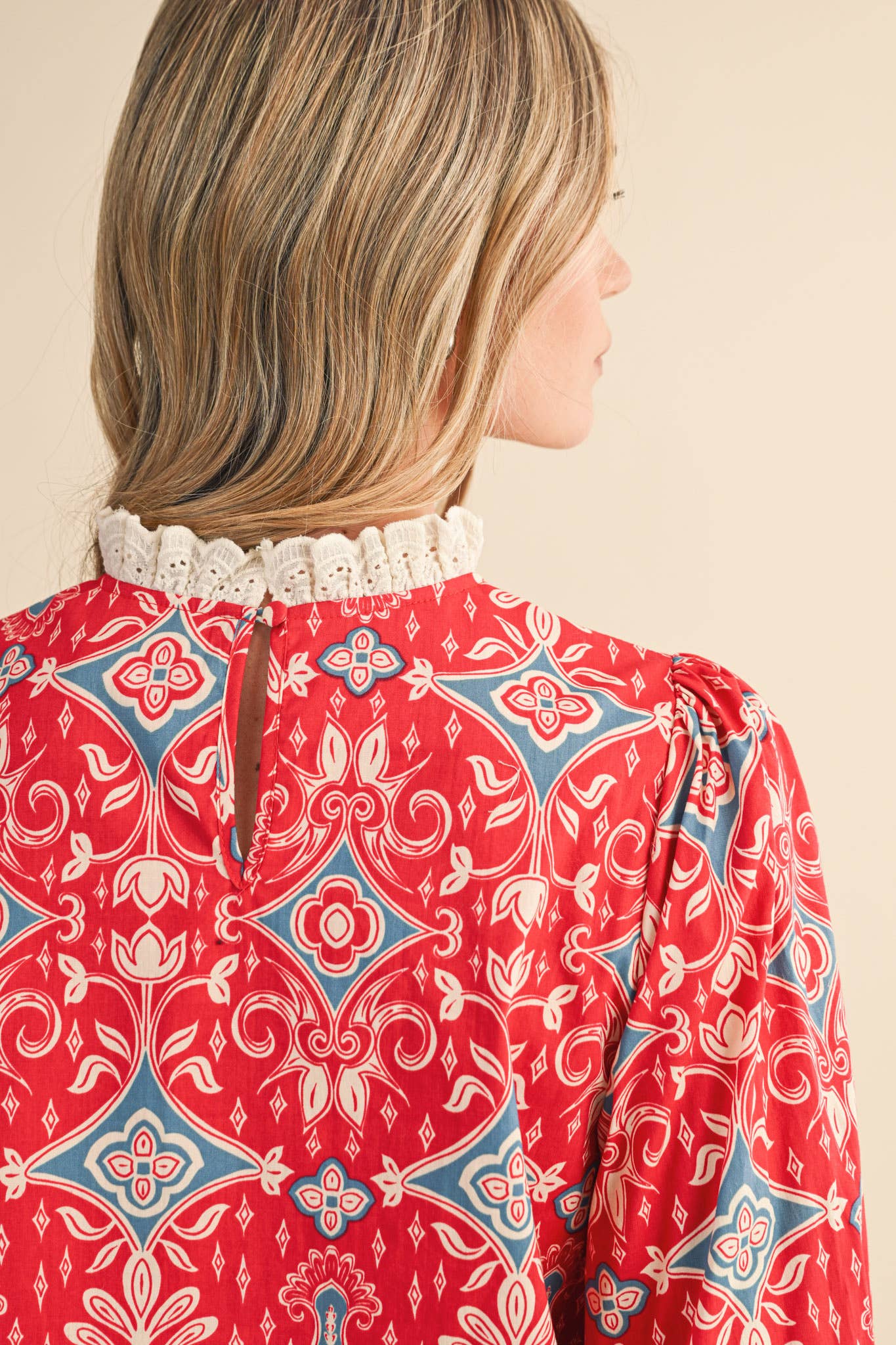 RUFFLE LACE TRIM MOCK NECK TOP