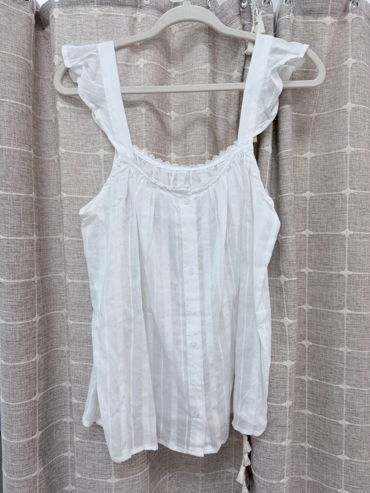 Lace trim cotton flutter sleeve blouse