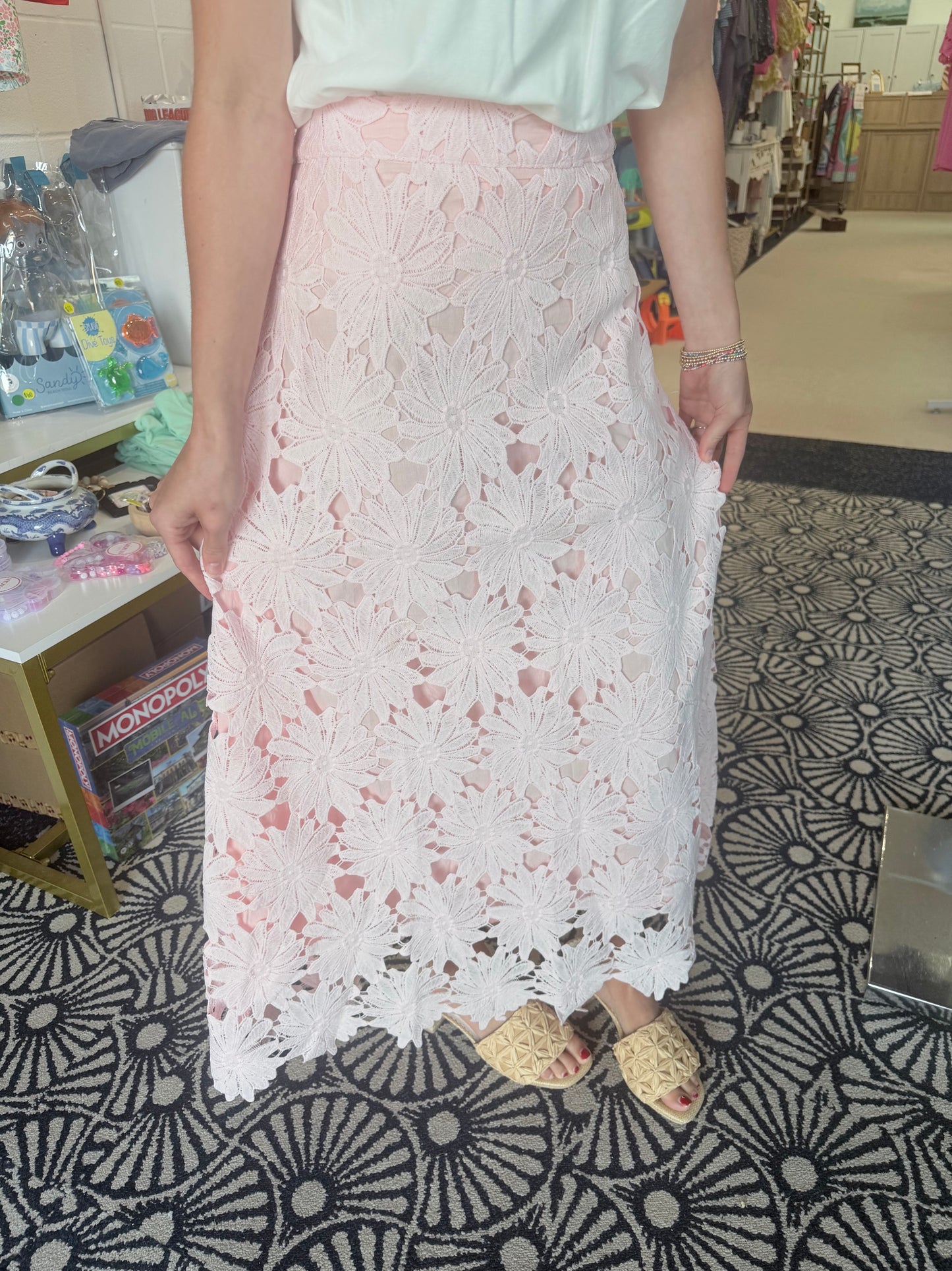 TCEC Floral Lace scalloped hem midi skirt: PINK