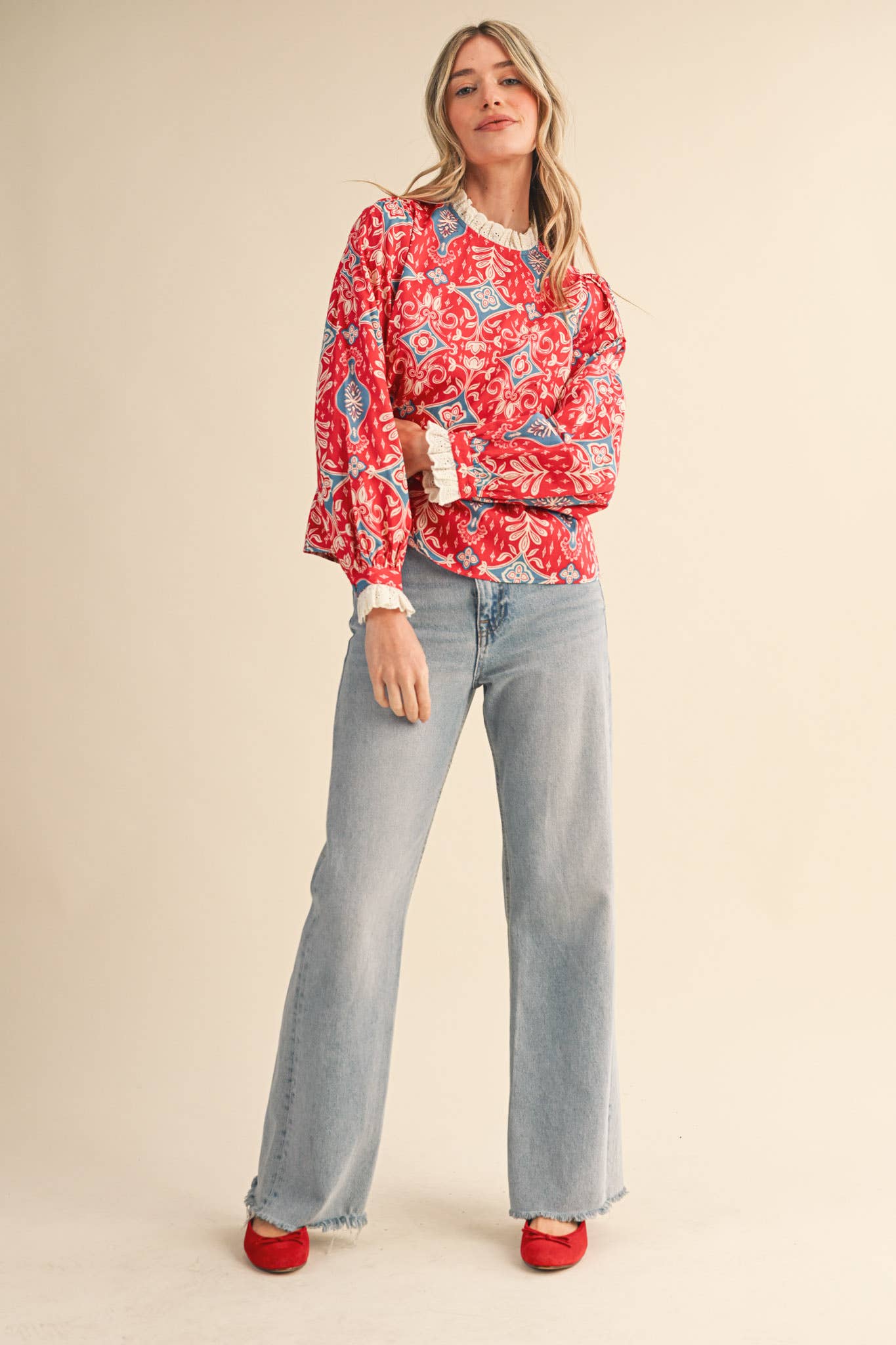 RUFFLE LACE TRIM MOCK NECK TOP