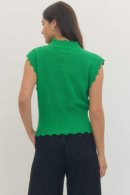 Entro - Scallop Trim Ribbed Waist top / GREEN