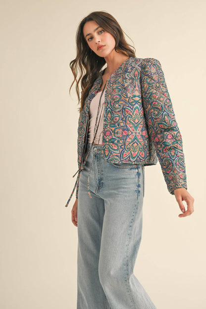EXCLUSIVE PRINT QUILTED PAISLEY PRINT JACKET