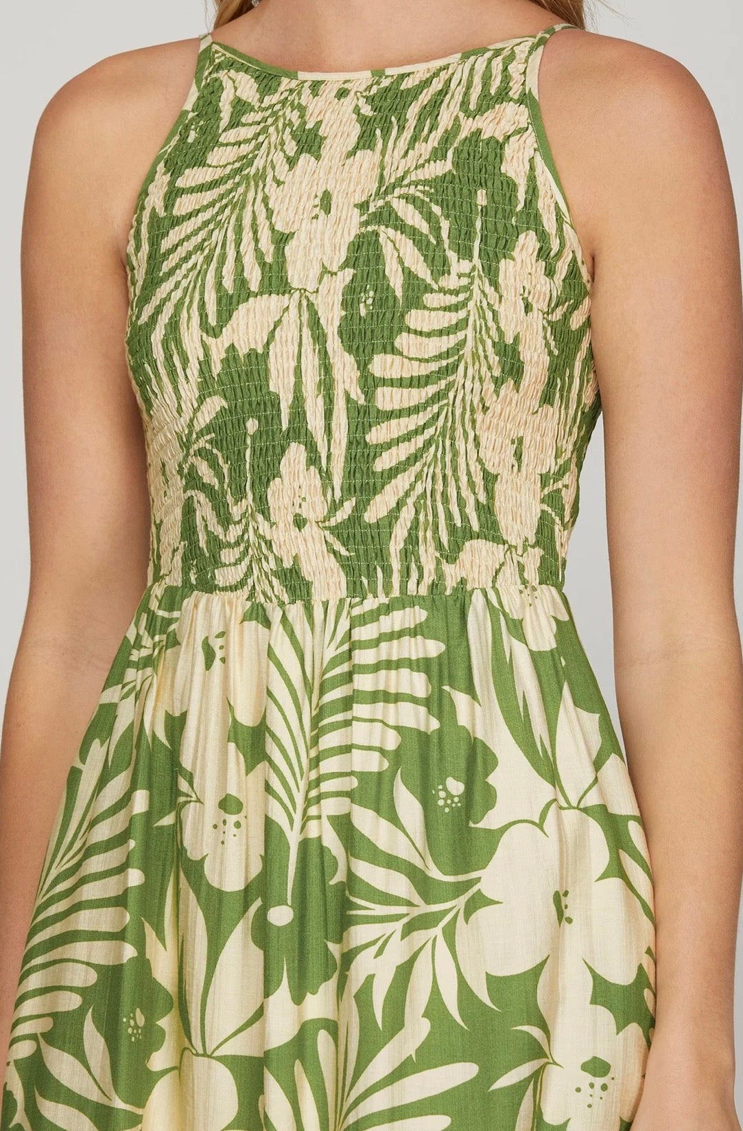 She+Sky mid dress / Green tropical