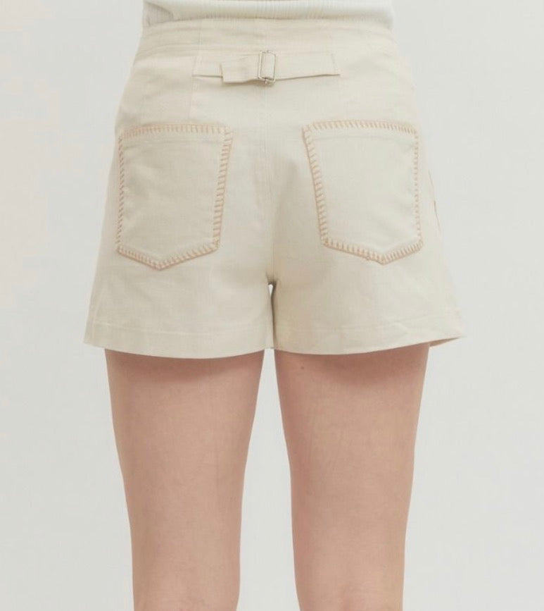 Entro - High Waisted Contrast Stitching shorts - ECRU