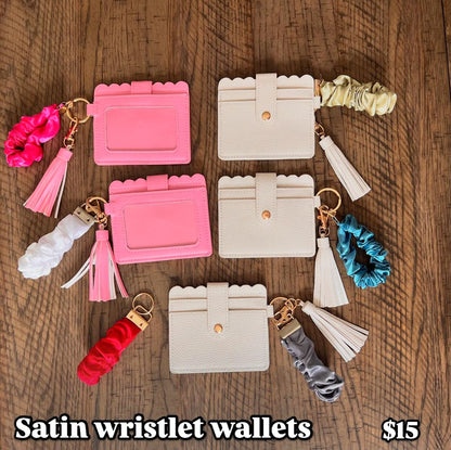 Keychain Wallet with bracelet