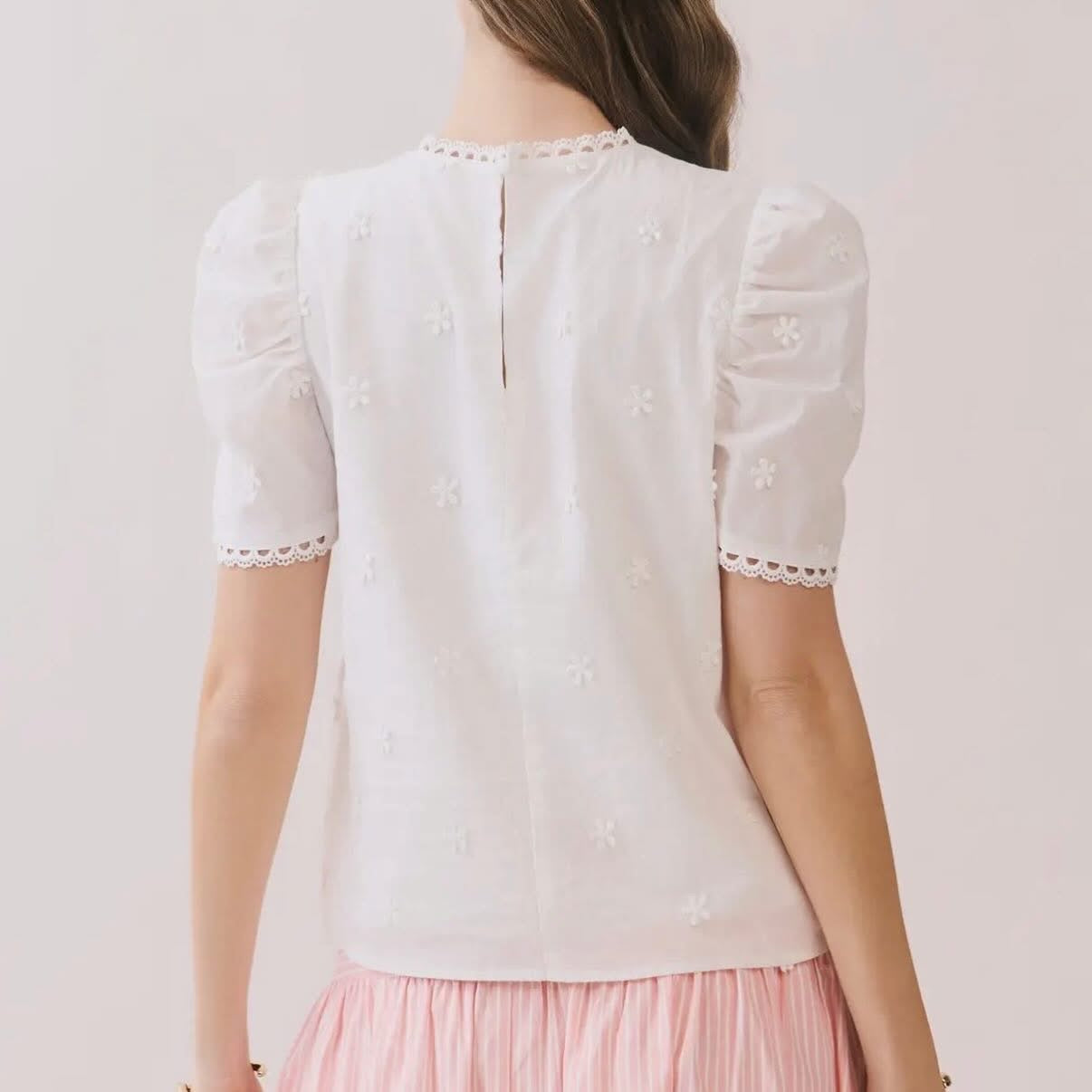 TCEC floral embroidered white puff sleeve blouse