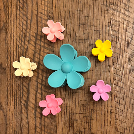 Flower clips