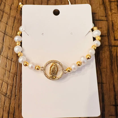 Virgin Mary Pearl and gold bracelet