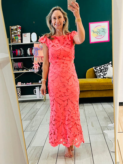 Adelyn Rae: Portia 3D Lace Cap Sleeve Midi Dress: Bubblegum Pink