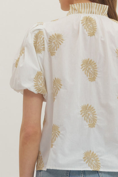 Entro Botanical embroidered short puff sleeve top : white / tan